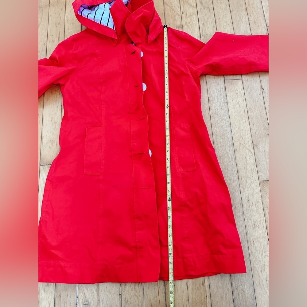 “Hatley”Red Trench Coat - Detachable Hood - Zip Front - Stripped Lining - Size 8 - Picture 12 of 15